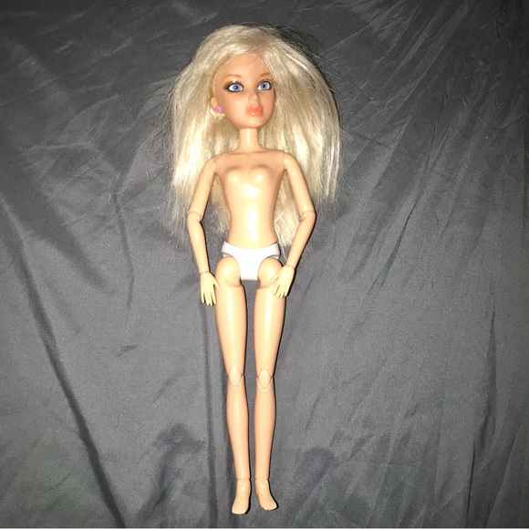 Liv doll - Picture 1 of 3